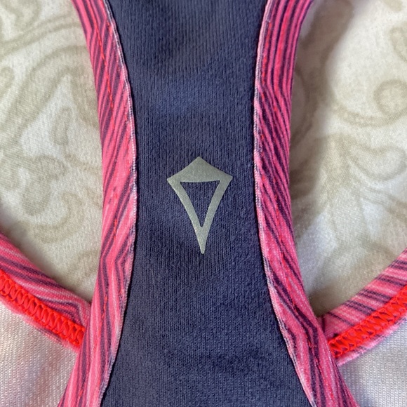 ivivva size 10 tank top - Picture 3 of 4